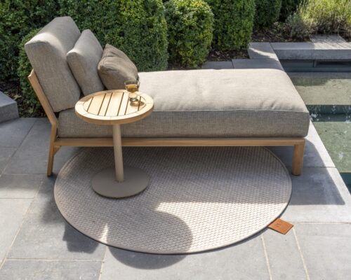 Lucas daybed with Volta side table outdoor _04